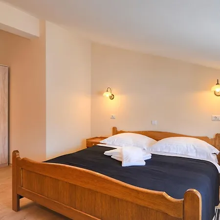 Fantastic In With Swimming Pool