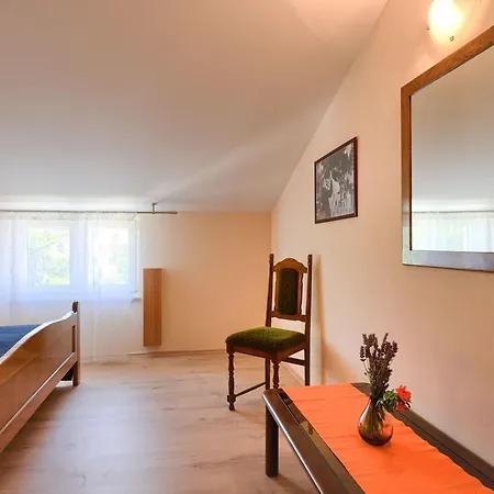 Apartment Fantastic In With Swimming Pool Porec