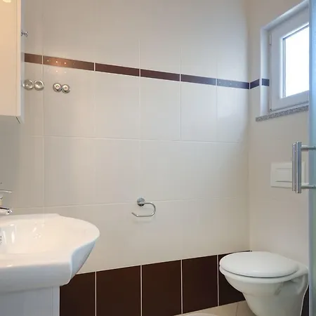 דירה Fantastic In With Swimming Pool *